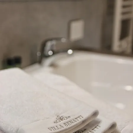 Benatti Apartament *